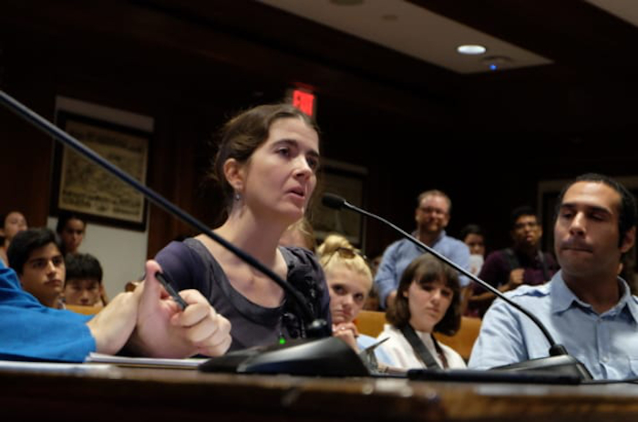 Laura Kiesel and Jordan Frias testify at the second journalism commission hearing, July 10, 2019. Photo courtesy of Sarah Betancourt.