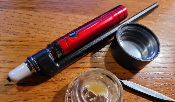 The Best Ways to Dab Without a Rig – Stache